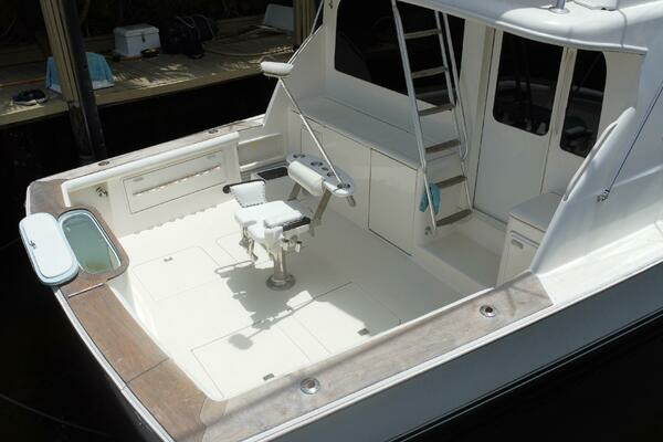 2003 Ocean Yachts 48