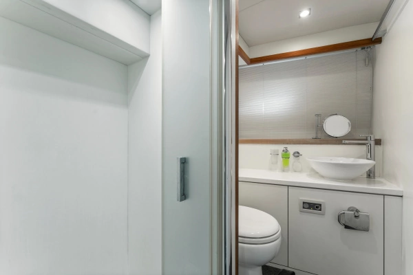 2010 Sunseeker 112
