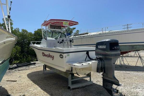 23ft Dusky Yacht For Sale