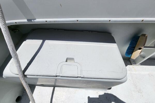 23ft Dusky Yacht For Sale