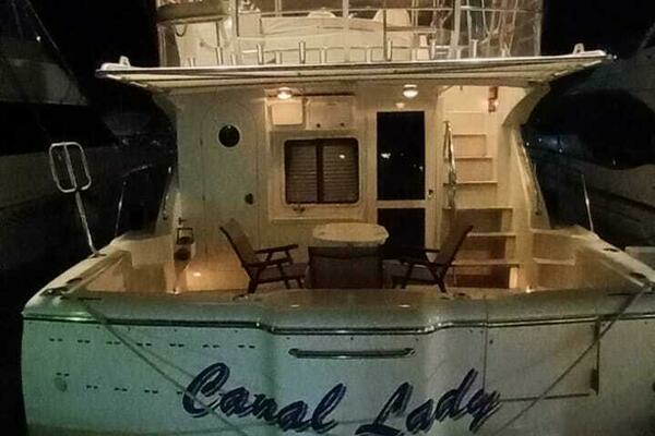 Photo of the 2004 Mikelson 43 Sportfisher