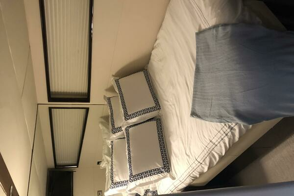 2009 Lazzara Yachts 75