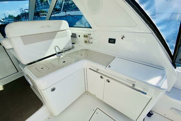 2010 Sea Ray 45