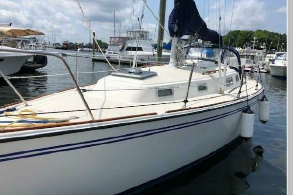 Sublime 34ft Pearson Yacht For Sale