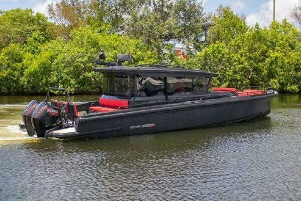 Photo of the 2021 Brabus Brabus Shadow 900 BO