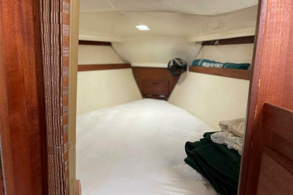 Happy Ours 30ft Catalina Yacht For Sale