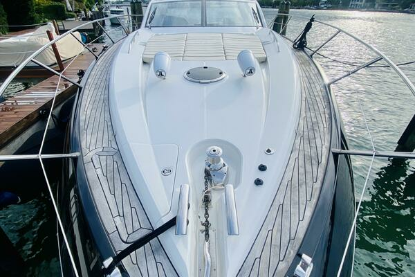 2010 Sunseeker 60