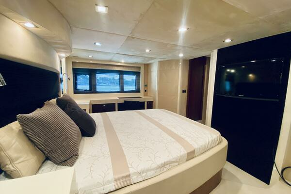 2010 Sunseeker 60