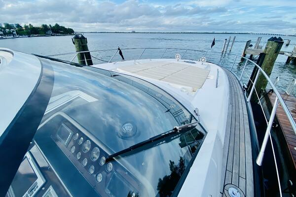 2010 Sunseeker 60