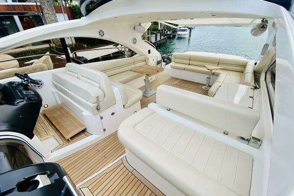 2010 Sunseeker 60