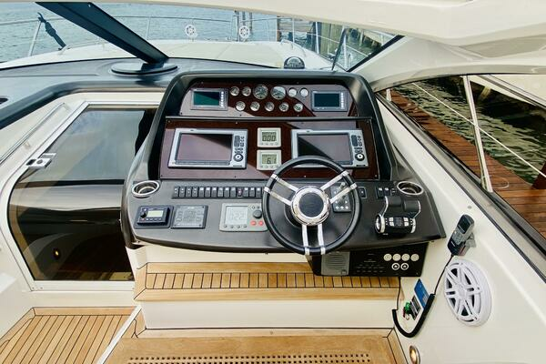 2010 Sunseeker 60
