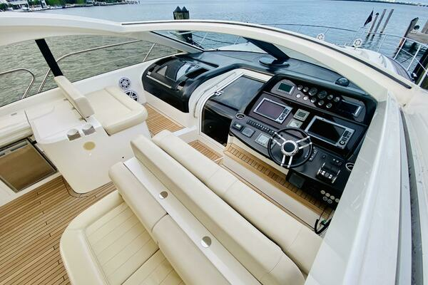2010 Sunseeker 60