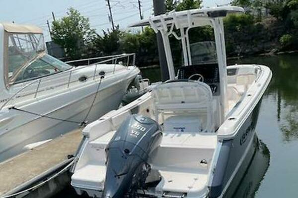 23ft Robalo Yacht For Sale