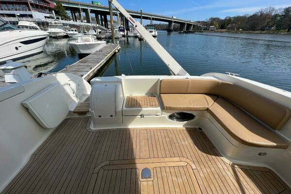 Photo of the 2004 Cranchi Atlantique 48