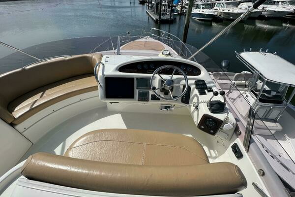 Photo of the 2004 Cranchi Atlantique 48
