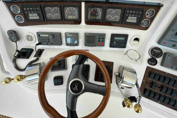 2001 Sea Ray 48