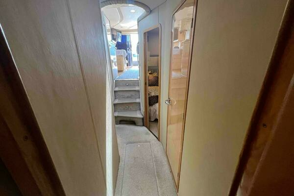 2001 Sea Ray 48