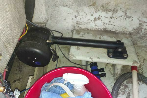 Photo of the 1985 Island Packet  "Slainte"