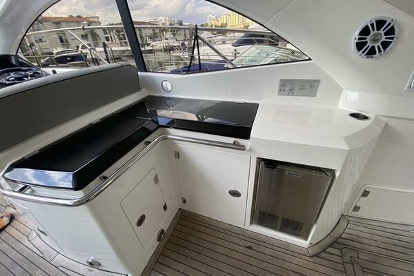 2014 Sunseeker 48