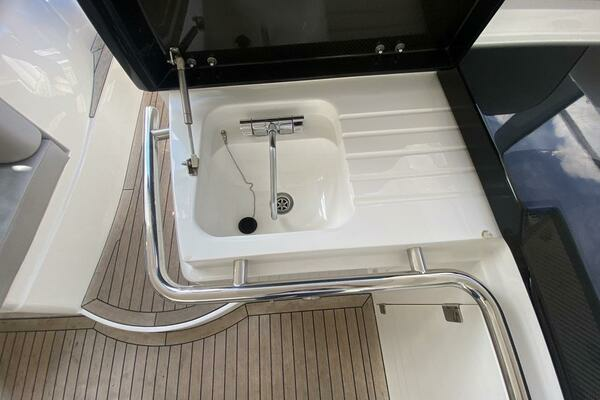 2014 Sunseeker 48