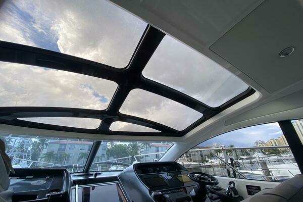 2014 Sunseeker 48