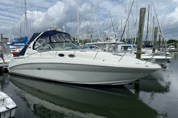 JOHNNY BOY 32ft Sea Ray Yacht For Sale JOHNNY BOY 32ft Sea Ray Yacht For Sale