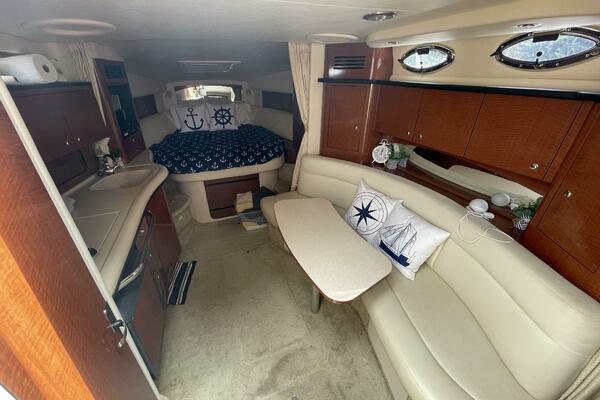 JOHNNY BOY 32ft Sea Ray Yacht For Sale JOHNNY BOY 32ft Sea Ray Yacht For Sale
