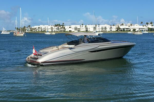 2007 Riva 44