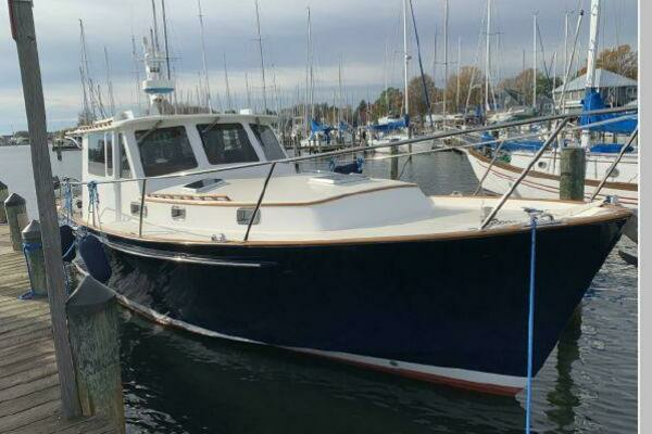Lady Louise 40ft Legacy Yacht For Sale