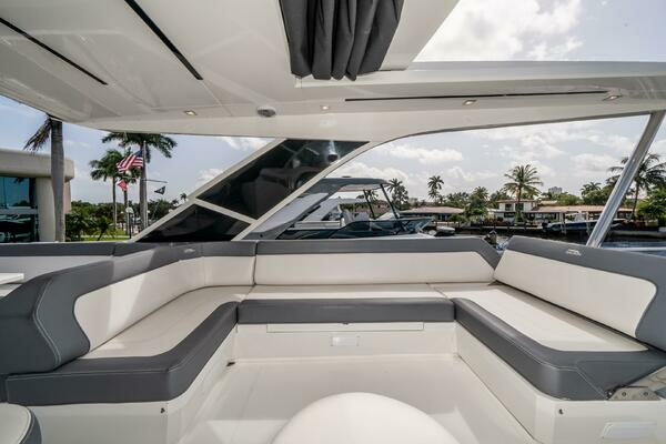 2019 Galeon 64