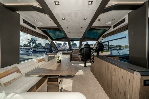 2019 Galeon 64