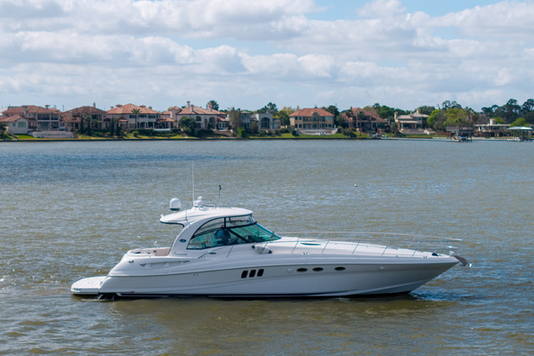 Photo of the 2009 Sea Ray 52 SUNDANCER