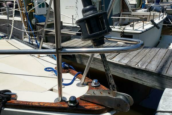 Photo of the 1977 Islander 36 "Windancer"