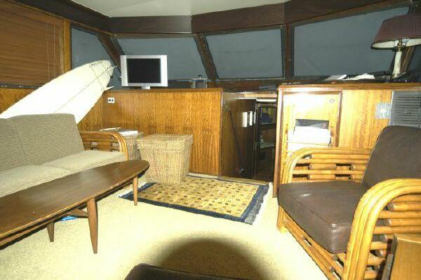 53ft Hatteras Yacht For Sale