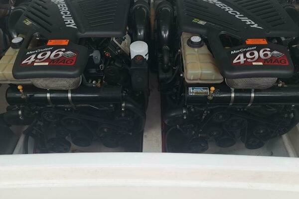 Photo of the 2002 Formula 330 SS "Serenity Now"