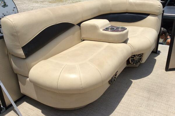25ft Aqua Patio Yacht For Sale