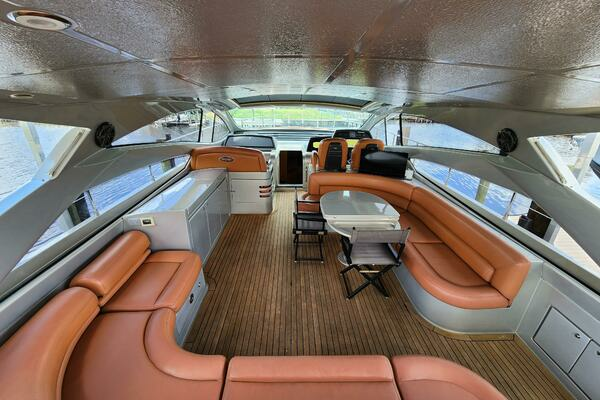 2006 Pershing 56