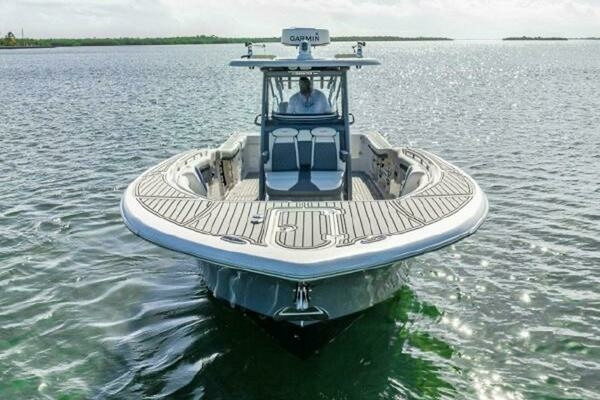 Photo of the 2020 Tidewater 320 CC Adventure