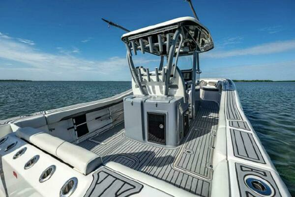 2020 Tidewater 32