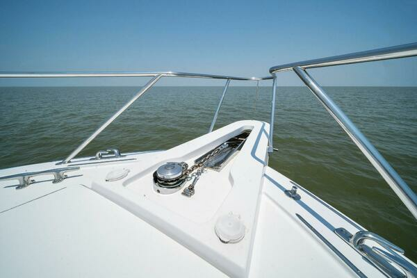 2003 Hatteras 54