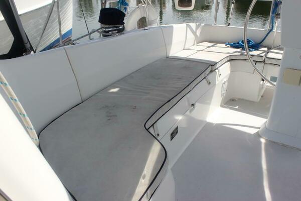 Polaris 35ft Catalina Yacht For Sale