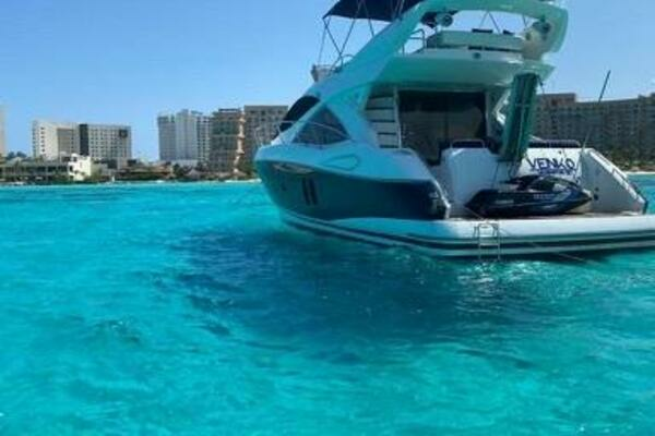 Photo of the 2006 Sunseeker Manhattan 50 "Venko"