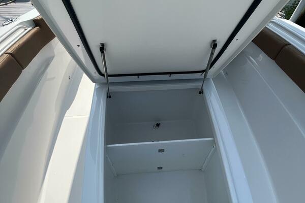 Sea Escape 30ft Sea Hunt Yacht For Sale