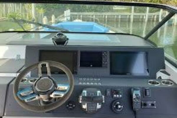 Photo of the 2019 Axopar 37 Sun-Top Brabus  Package