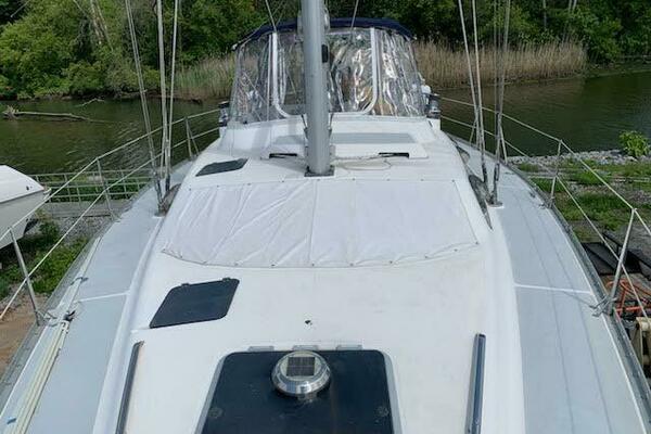 zaya 42ft Hunter Yacht For Sale