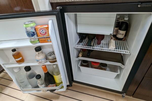 Zeno s Paradox 35ft Cruisers Yachts Yacht For Sale