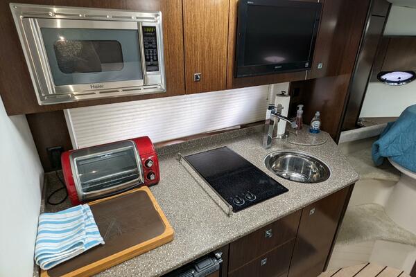 Zeno s Paradox 35ft Cruisers Yachts Yacht For Sale