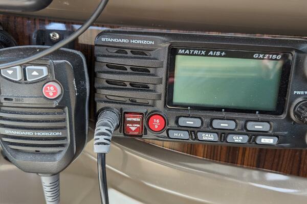 Zeno s Paradox 35ft Cruisers Yachts Yacht For Sale