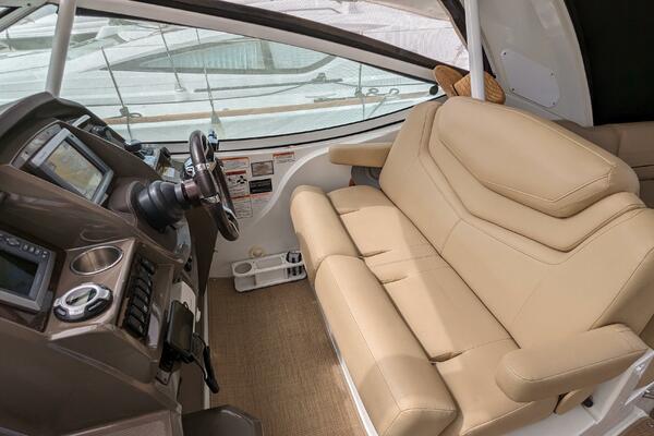 Zeno s Paradox 35ft Cruisers Yachts Yacht For Sale