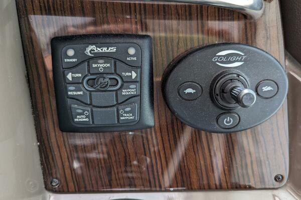 Zeno s Paradox 35ft Cruisers Yachts Yacht For Sale